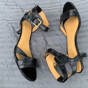 Ladies Nine West Kitten Heel Strappy Shoe size 6m